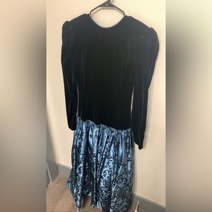 Vintage Jessica McClintock velvet dress
